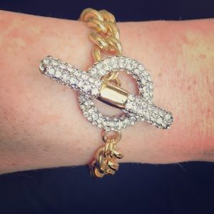 Park Lane Gold chain toggle bracelet!